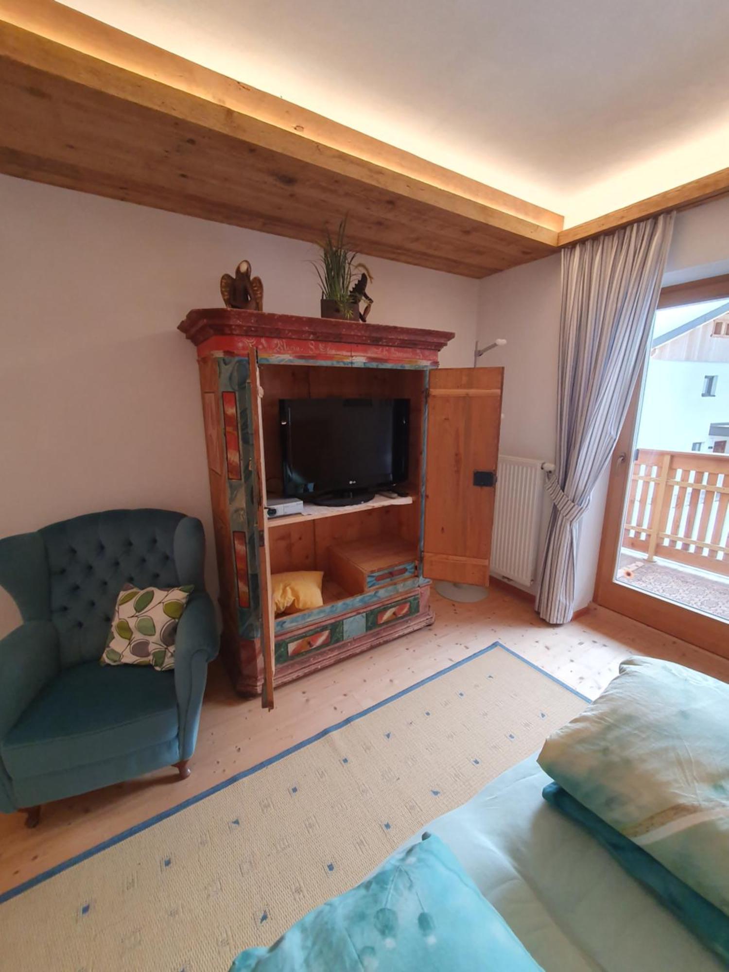 Apartement Schuster Lake Prags Braies Exterior photo